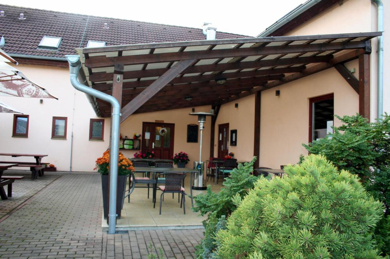 Penzion Putim Писек Экстерьер фото